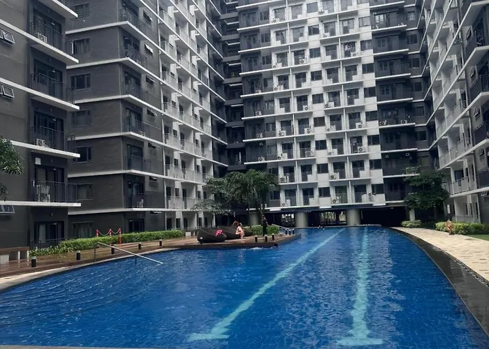 Staycation At Shore By Layandy Apartment Manila